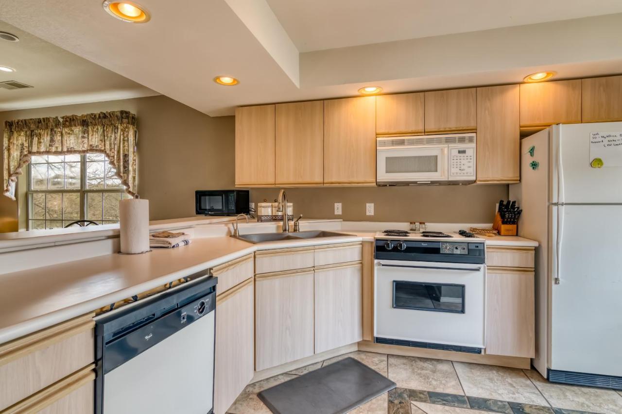 Lakefront Condo At Diamond Resort! Бренсън Екстериор снимка